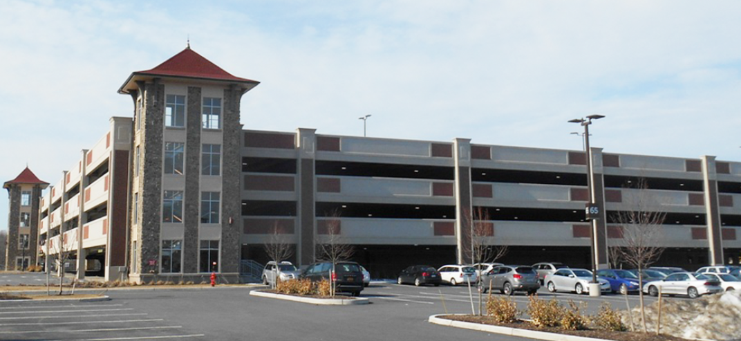 Woodbury Commons Mall Parking Garage, Clear Valley, NY